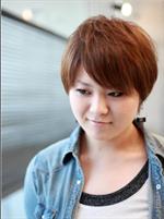 スタイリスト